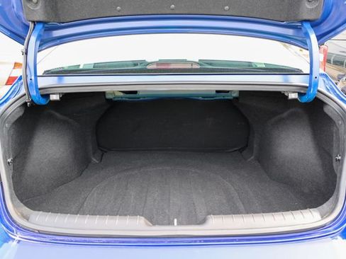 Used 2023 Hyundai Elantra SEL FWD image 25