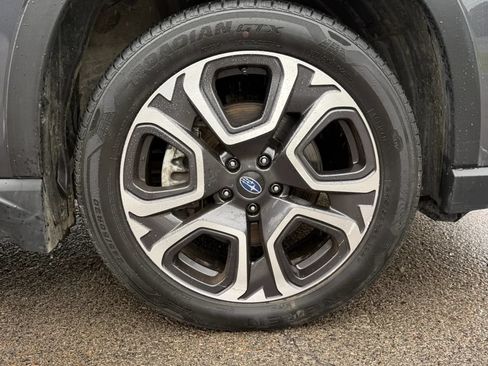 Used 2024 Subaru Ascent Touring AWD/4WD image 36