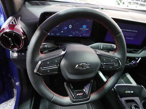 Used 2026 Chevrolet Equinox RS w/ Convenience Package III image 15