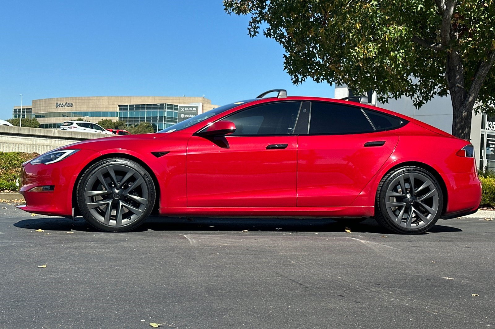 Used 2022 Tesla Model S Plaid AWD/4WD image 8
