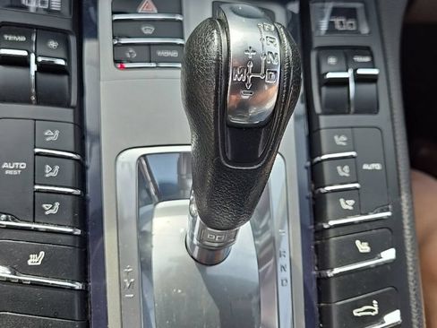 Used 2010 Porsche Panamera S RWD image 19