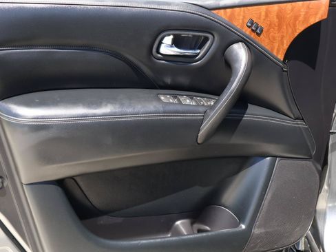 Used 2019 INFINITI QX80 Luxe RWD image 15