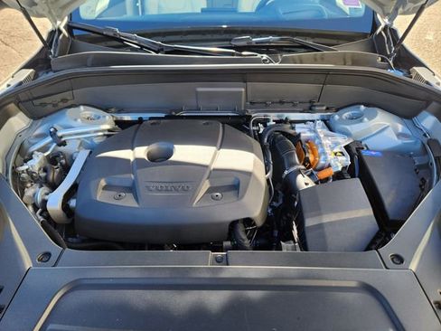 New 2026 Volvo XC90 T8 Ultra w/ Protection Package Premier image 20