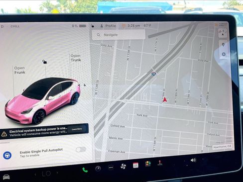Used 2021 Tesla Model Y Long Range AWD/4WD image 19