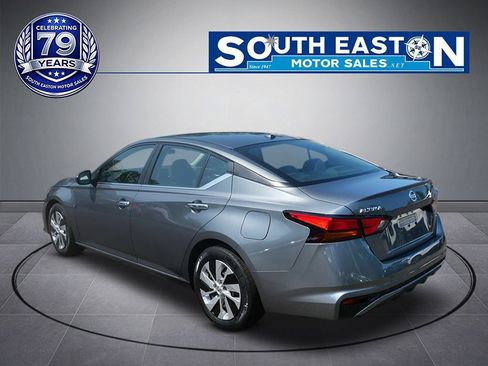 Used 2019 Nissan Altima 2.5 S FWD image 5