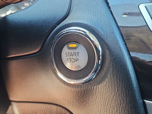 Used 2019 INFINITI QX60 Luxe w/ Sensory Package AWD/4WD image 20