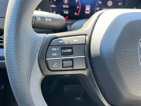 Used 2023 Honda Accord LX image 15