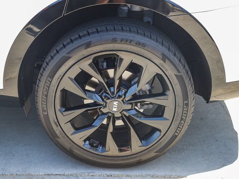 Used 2021 Kia Sorento SX AWD/4WD image 11