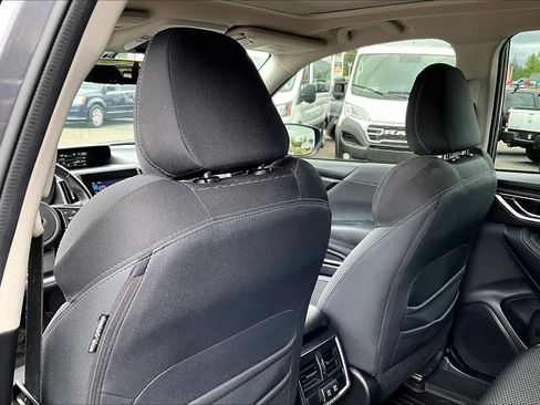 Used 2020 Subaru Forester Premium w/ Popular Package #1 AWD/4WD image 12