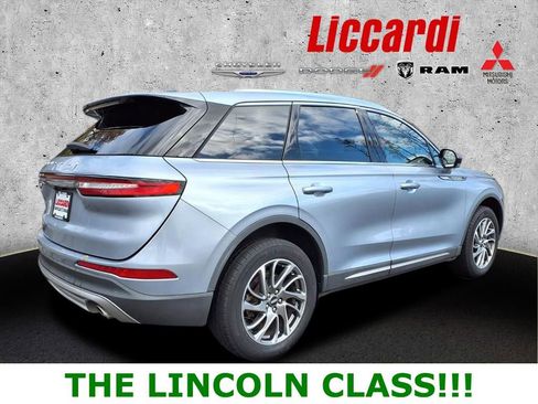 Used 2022 Lincoln Corsair AWD w/ Equipment Group 101A image 2