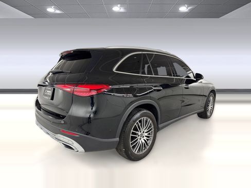 Used 2024 Mercedes-Benz GLC 300 GLC 300 image 8