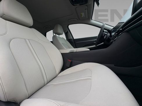 New 2024 Hyundai Sonata SEL w/ Convenience Package image 11