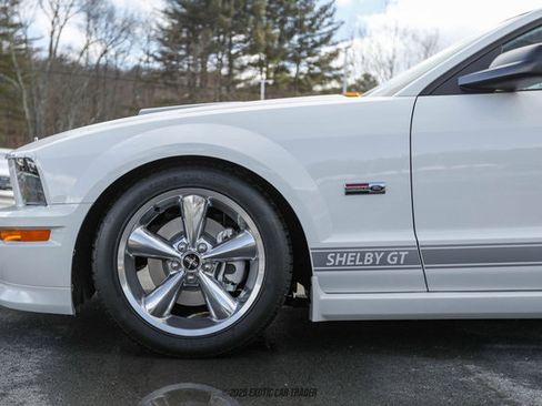 Used 2007 Ford Mustang GT image 4