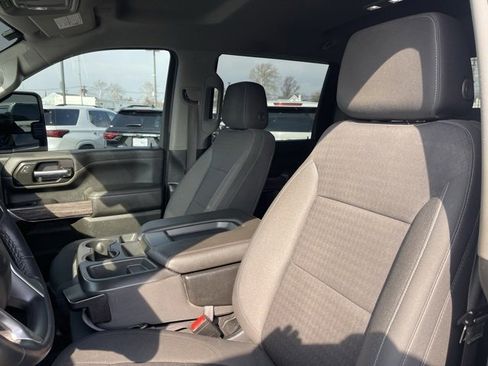 Used 2022 Chevrolet Silverado 2500 LT w/ Convenience Package image 20