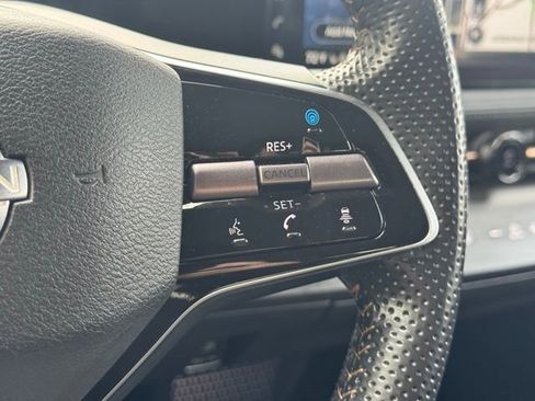 Used 2023 Nissan Ariya ENGAGE e-4ORCE image 29