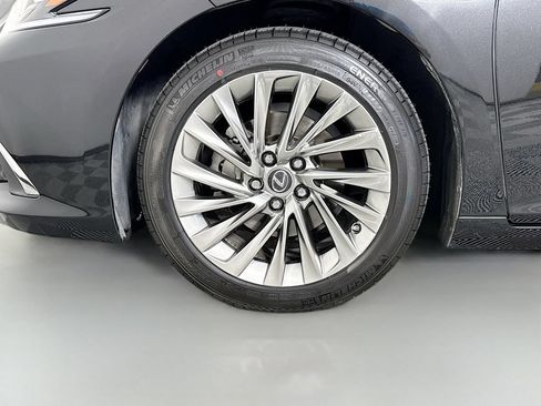 Certified 2023 Lexus ES 350 Ultra Luxury w/ Accessory Package (Z2) FWD image 33