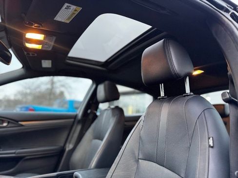 Used 2019 Honda Civic EX-L image 14