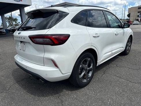 Used 2023 Ford Escape ST-Line w/ Tech Pack #1 FWD image 5