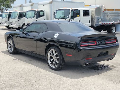 Used 2020 Dodge Challenger SXT w/ Plus Package RWD image 3