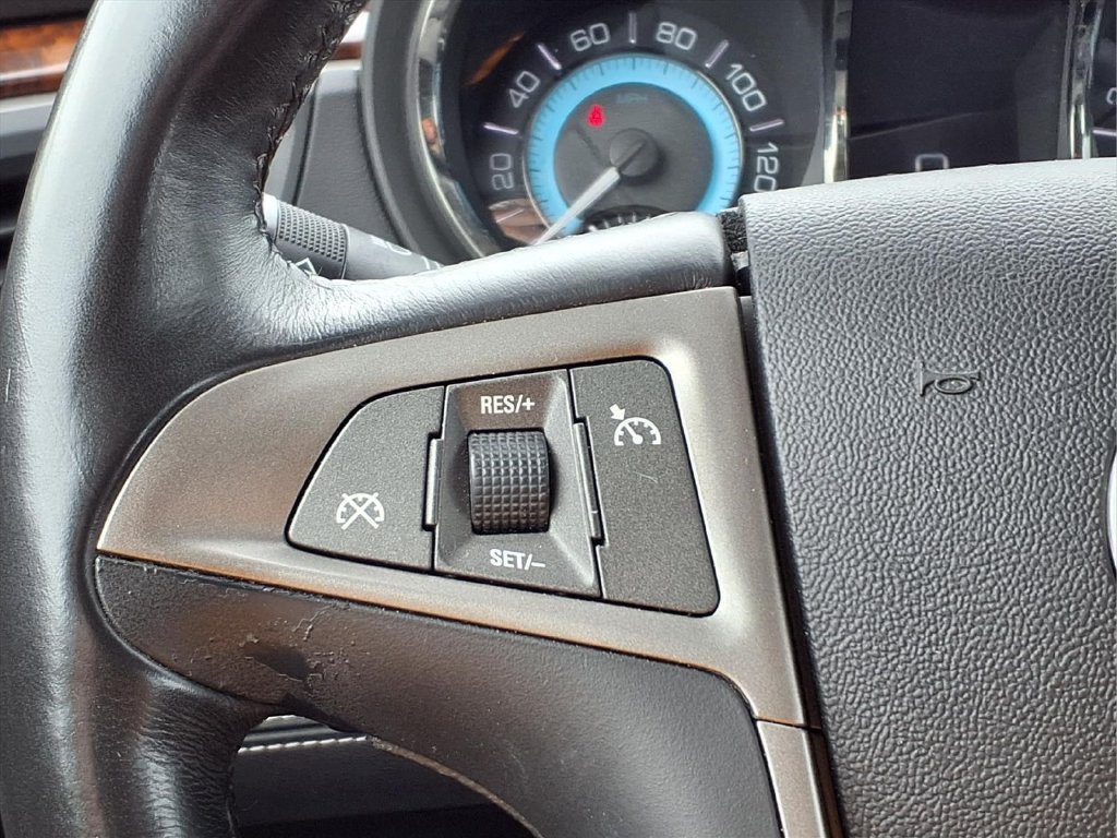 Used 2013 Buick LaCrosse Leather FWD image 17