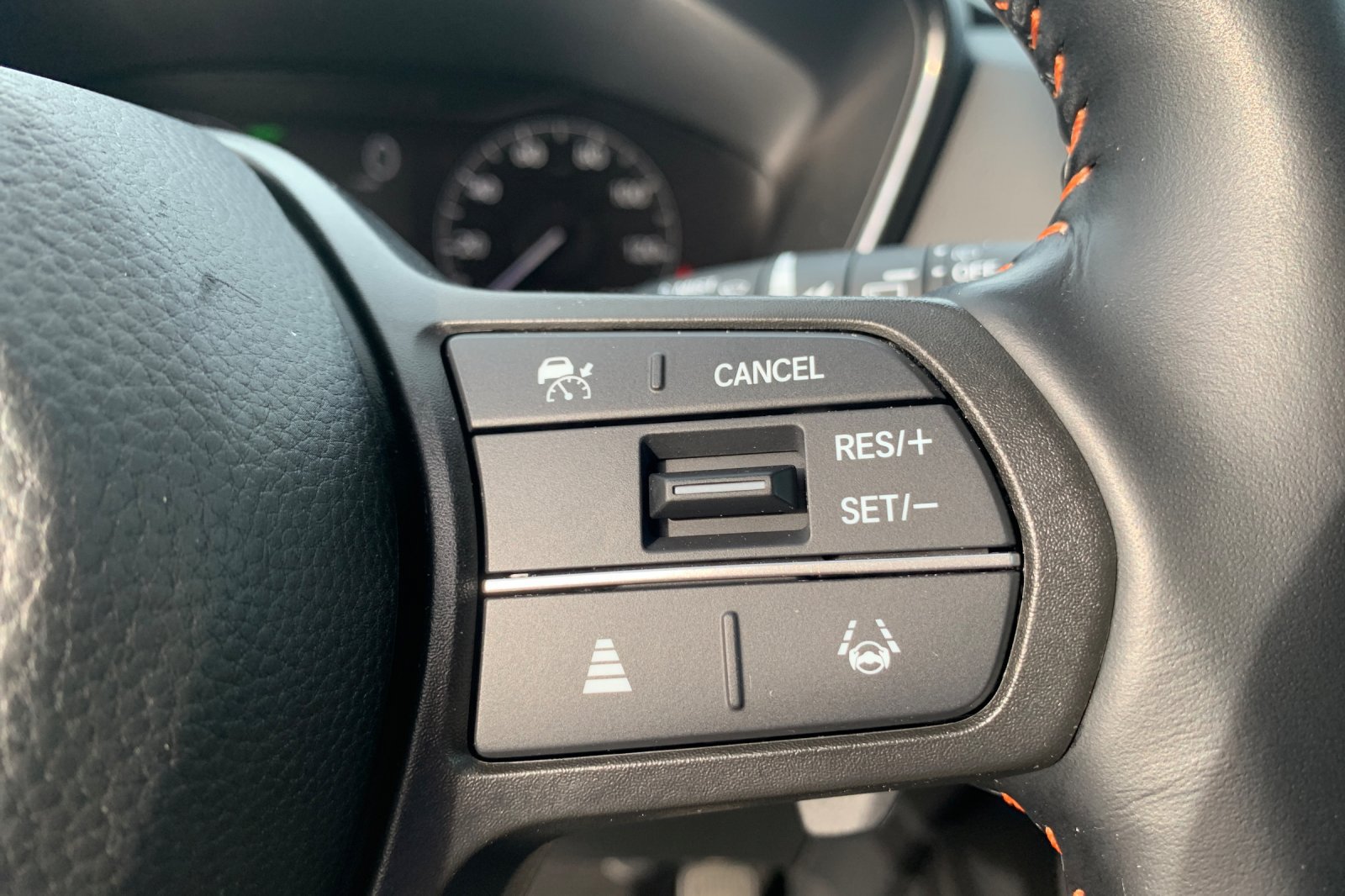 Certified 2025 Honda CR-V Sport image 30