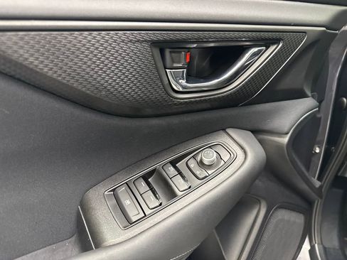 Used 2024 Subaru Outback Premium image 12