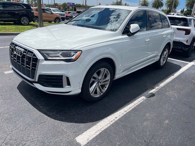 Used 2021 Audi Q7 2.0T Premium Plus w/ Executive Package AWD/4WD image 3