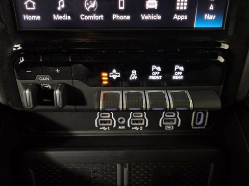 New 2026 RAM 1500 Limited w/ Bed Utility Group image 27