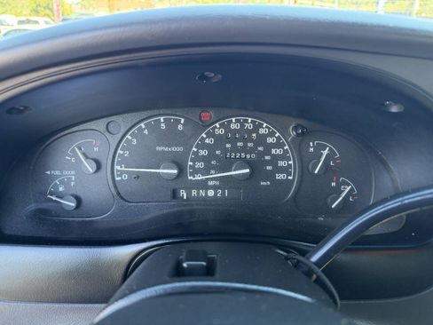 Used 2000 Ford Ranger XLT AWD/4WD image 10