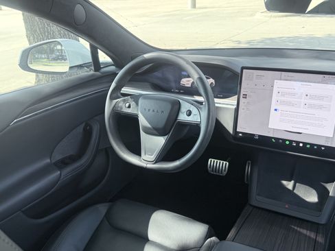 Used 2023 Tesla Model S AWD/4WD image 48