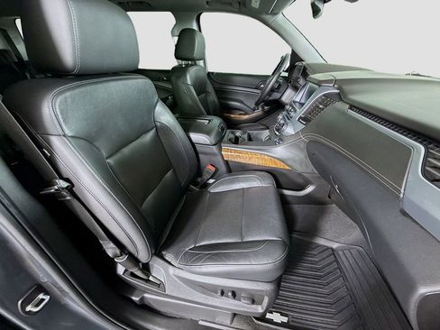 Used 2020 Chevrolet Tahoe Premier RWD image 31