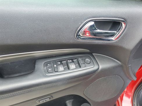 Used 2017 Dodge Durango GT image 10