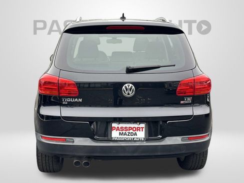 Used 2016 Volkswagen Tiguan SE image 3
