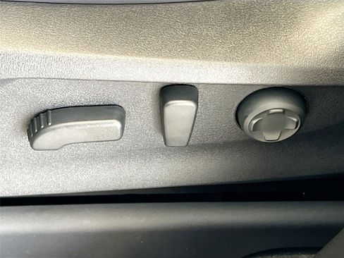 New 2026 Subaru Ascent Limited Bronze image 19