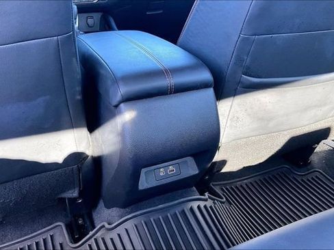 Used 2025 Nissan Altima 2.5 SR image 32