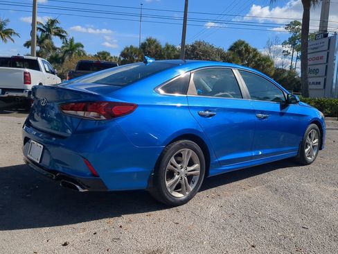 Used 2018 Hyundai Sonata SEL w/ Winter Weather Package image 5