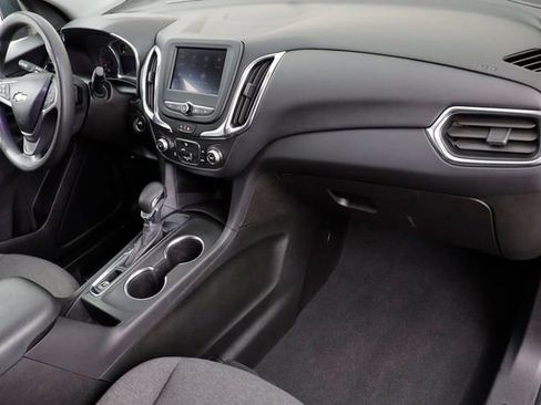 Used 2022 Chevrolet Equinox LT image 21