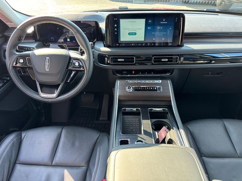 New 2025 Lincoln Aviator Reserve w/ Illumination Package image 30