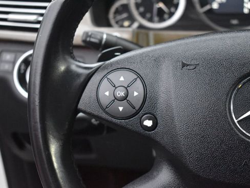 Used 2011 Mercedes-Benz E 350 Sedan image 16