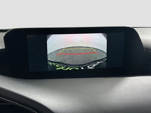 Used 2024 MAZDA MAZDA3 s FWD image 23