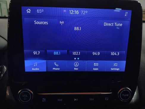 Used 2020 Ford EcoSport SE w/ SE Convenience Package image 25