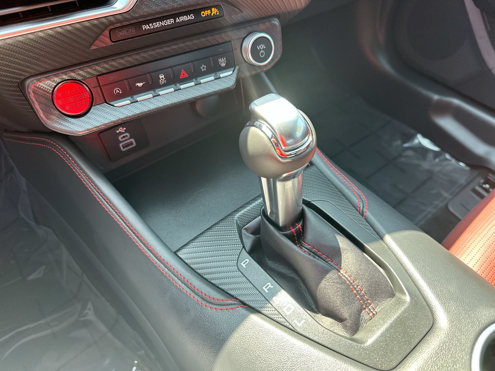 Used 2025 Ford Mustang Premium RWD image 20