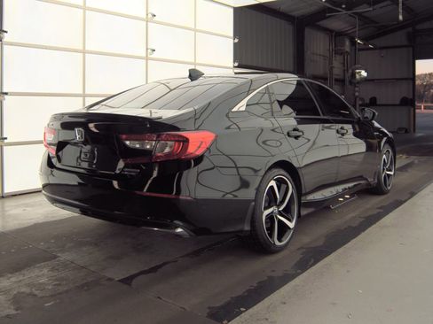 Used 2022 Honda Accord Sport image 5