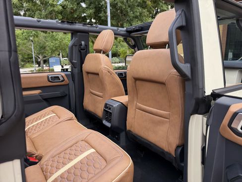 Used 2026 Ford Bronco Outer Banks AWD/4WD image 22