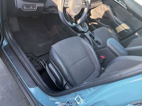 Certified 2024 Kia Seltos S image 6