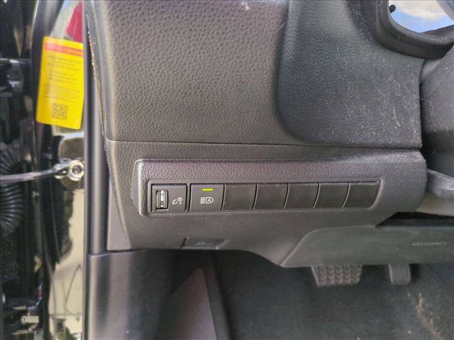 Used 2025 Toyota Corolla LE FWD image 13