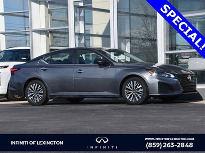 Used 2024 Nissan Altima 2.5 SV