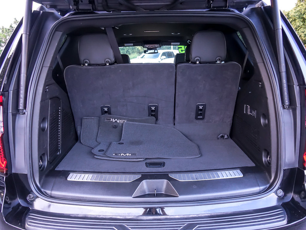 Certified 2025 GMC Yukon Denali AWD/4WD image 29