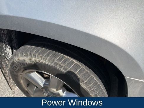 Used 2012 Chevrolet Suburban LTZ image 16