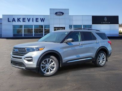 Certified 2023 Ford Explorer XLT w/ Equipment Group 202A